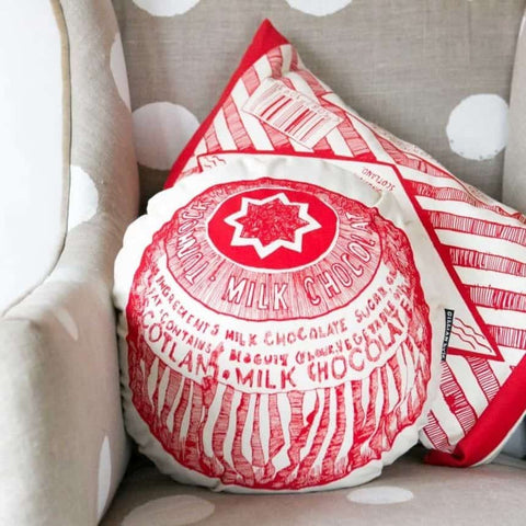Tunnock’s Cushion Bundle
