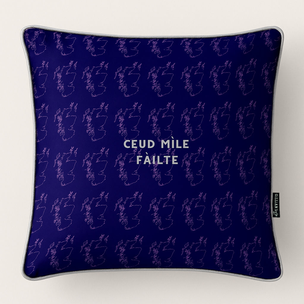Ceud Mìle Fàilte Cushion by Gillian Kyle – GILLIAN KYLE