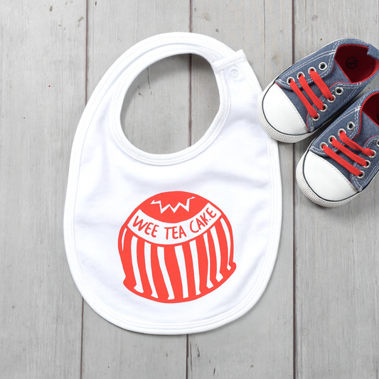 Wee Tea Cake Organic Cotton Bib
