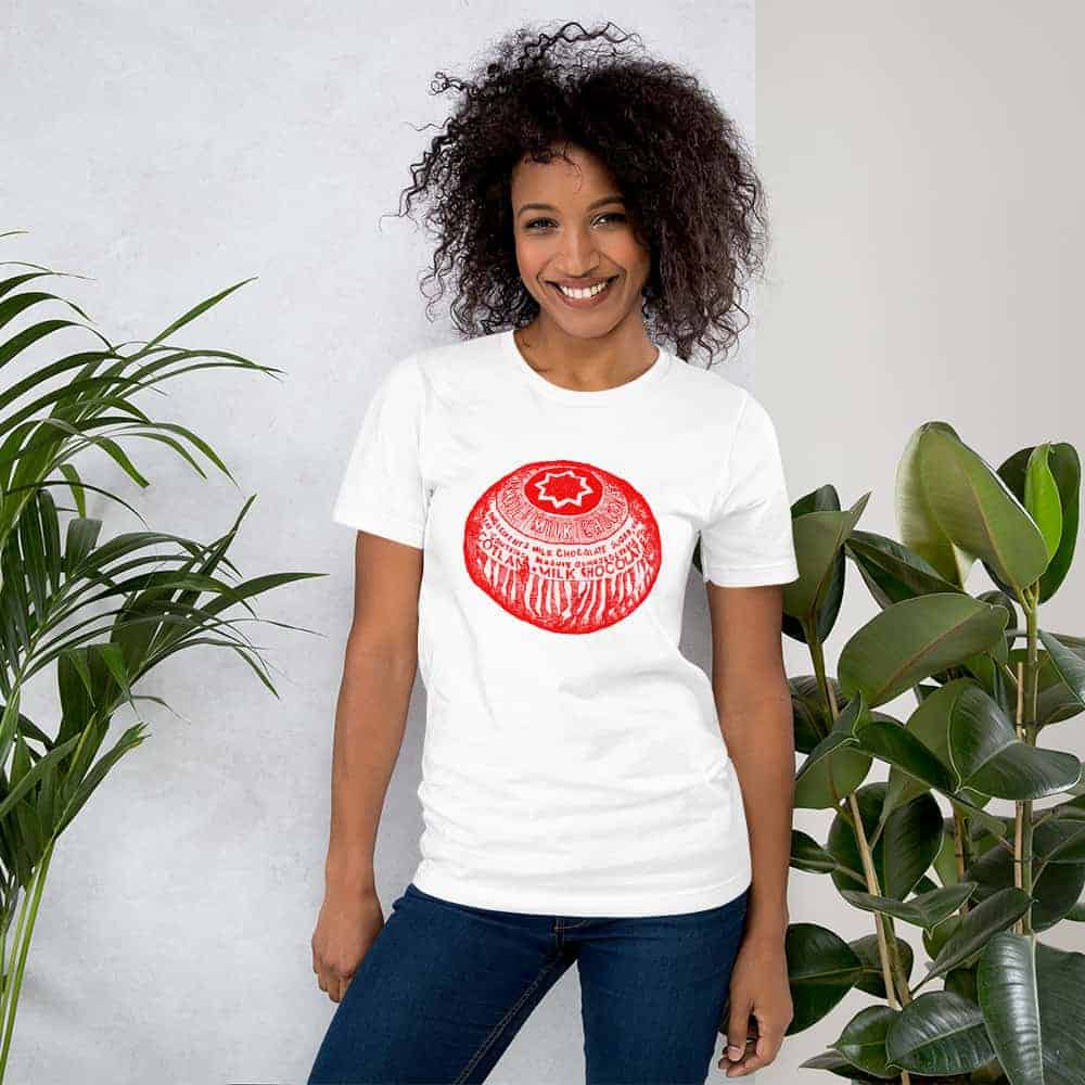 tunnocks-teacake-scottish-t-shirt-red-white-lifestyle-1